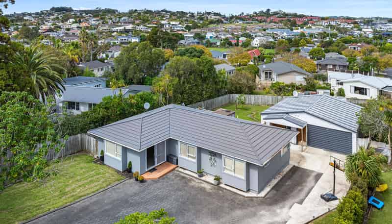 29 Amorino Drive, Red Beach