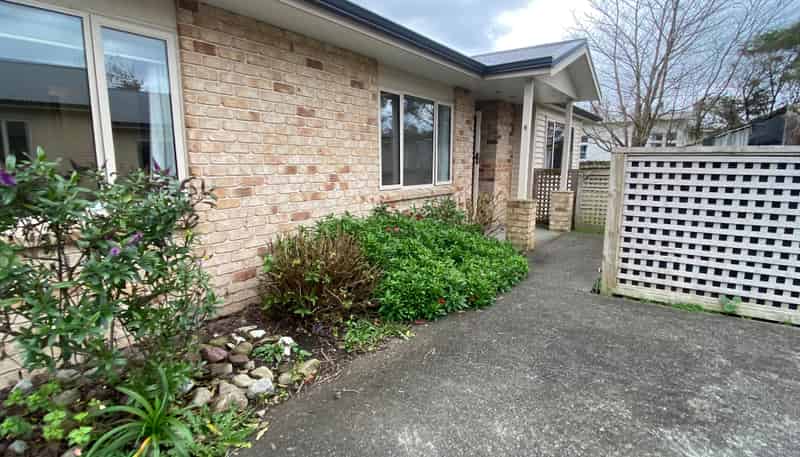 9 Hilton road, Carterton