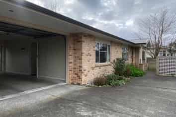 9 Hilton road, Carterton