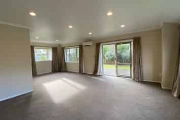 9 Hilton road, Carterton