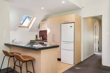 12A Brockworth Place, Riccarton