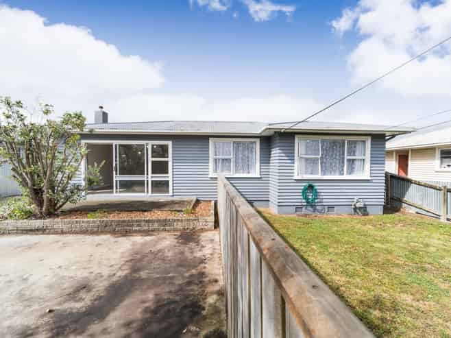 43 Fairs Road, Milson