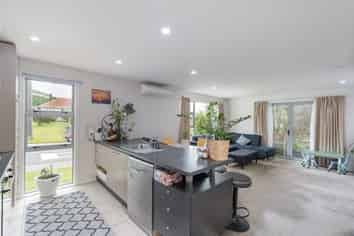 18A Franklyn Road, Tawa