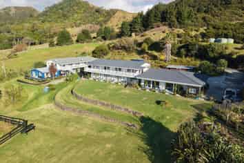  365 Lottin Point Road, East Cape