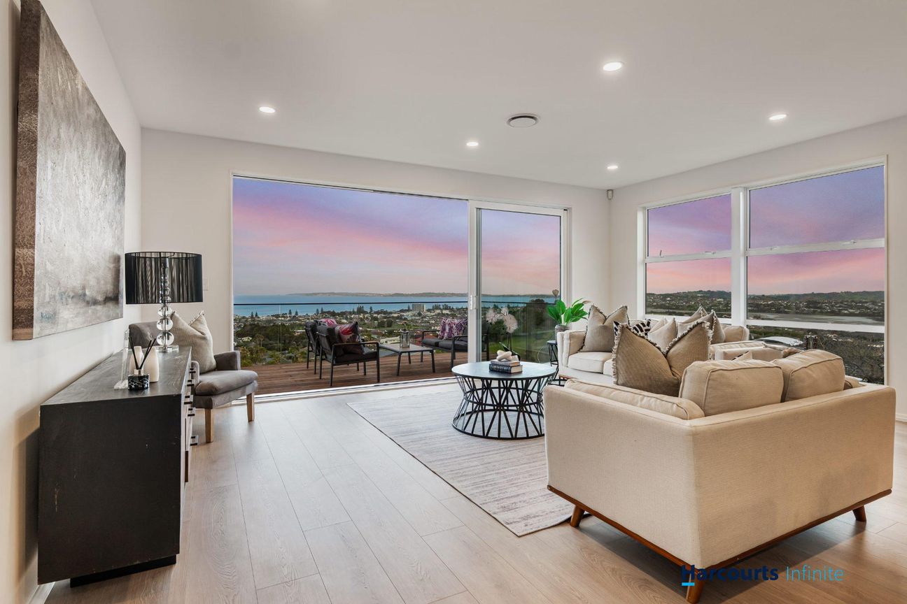 Brand New! Panoramic Sea Views! – pohled 2