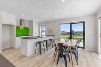 39 Strathmore Avenue, Levin