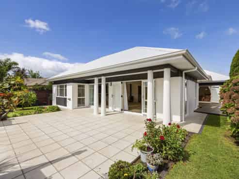 57 Oriental Parade, Papamoa