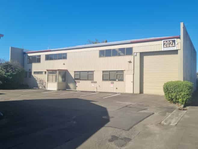 VERY CENTRAL DISTRIBUTION WAREHOUSE