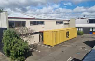 VERY CENTRAL DISTRIBUTION WAREHOUSE