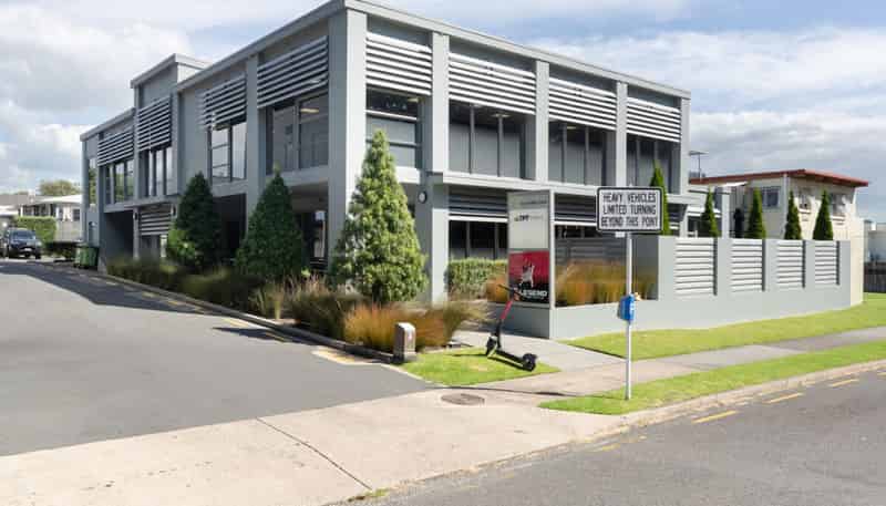 Level 1/102 Hamilton Street, Tauranga Central