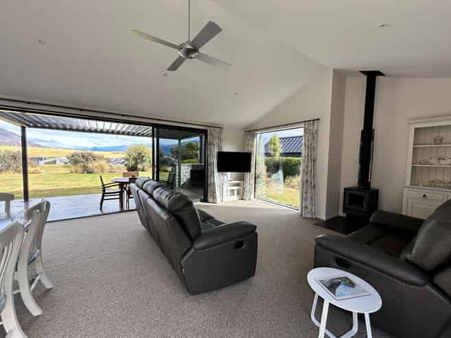 7 Fife Court, Jacks Point