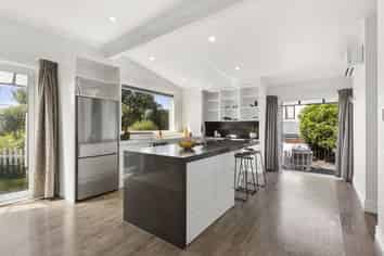 68 Beauchamp Street, Karori