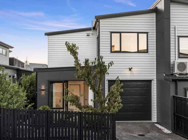 40 Skua Road, Hobsonville