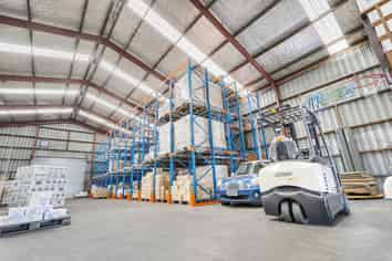 600sqm functional warehouse – Hunua Road