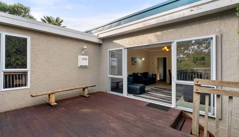 14 Kowhai Street, Tawa