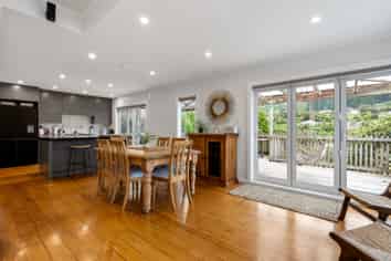 30 and 30A Ngatitoa Street, Tawa