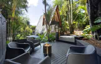 5 Paturoa Road, Titirangi