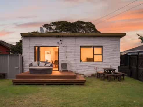 270 Breezes Road, Aranui