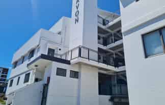 1J/21 St Jude St, Avondale