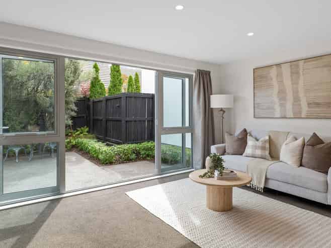 4/160 Rossall Street, Merivale