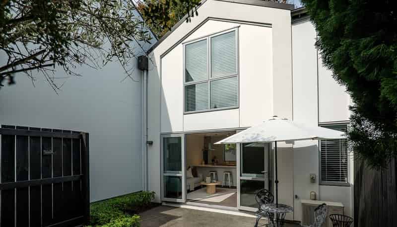 4/160 Rossall Street, Merivale
