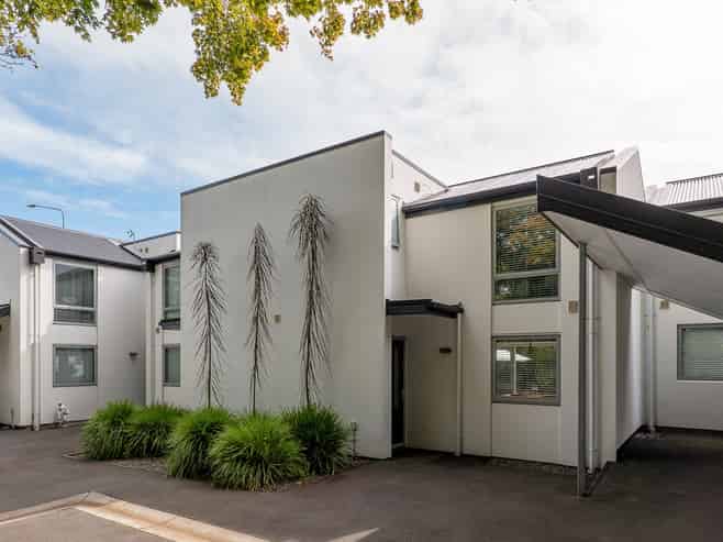 4/160 Rossall Street, Merivale
