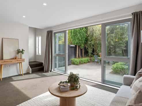 4/160 Rossall Street, Merivale
