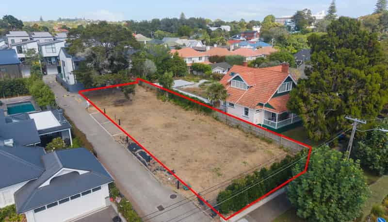 26 Epsom Avenue, Epsom