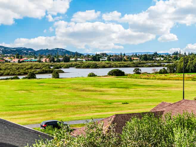 12 Frances Place, Millwater