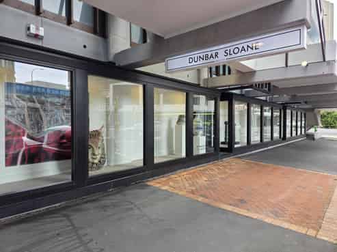 Large Corner site - Retail opportunity