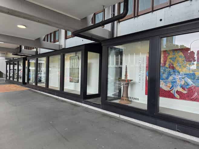 Large Corner site - Retail opportunity