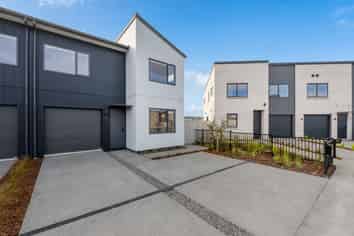 17 Pohorama Lane, Conifer Grove