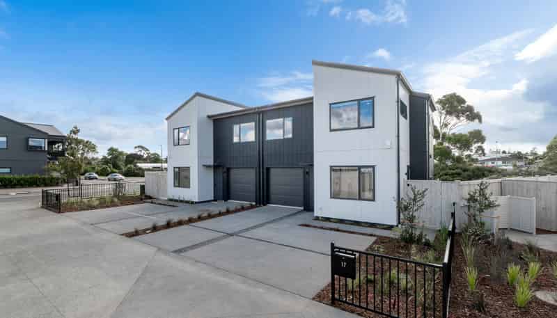 17 Pohorama Lane, Conifer Grove
