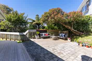 15 Abilene Crescent, Churton Park