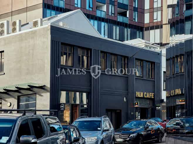 REFURBISHED CBD OFFICE | 7 CAR PARKS