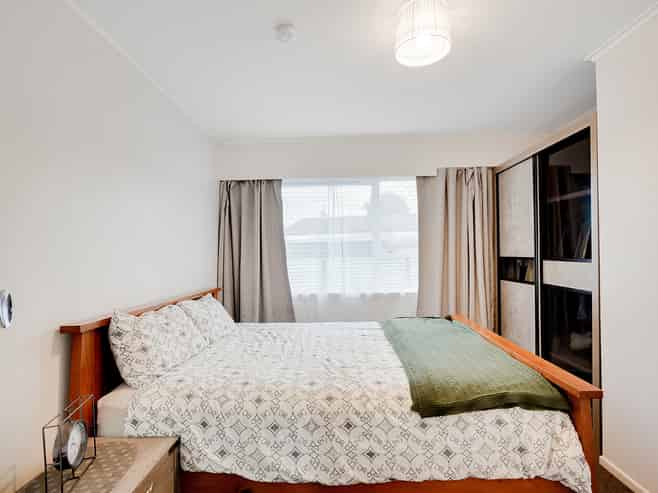 2 Margaret Place, Deanwell