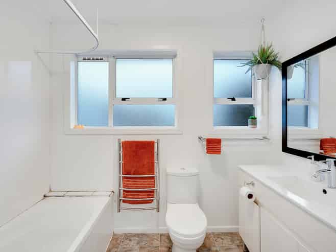 2 Margaret Place, Deanwell