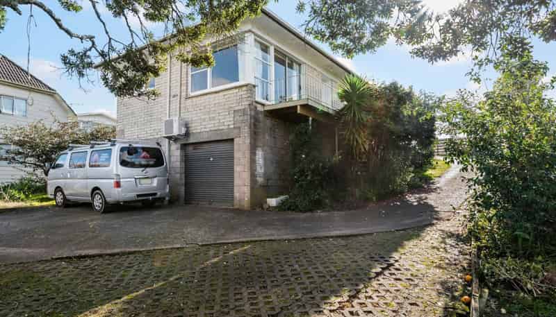 2/31 Marcel Place, Glenfield