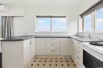 2/31 Marcel Place, Glenfield