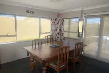 115 Sixteenth Avenue, Avenues