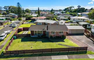 84 Skipton Street, Mangere East