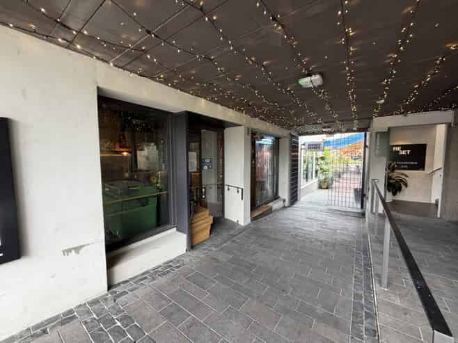 Compact Hospo Opportunity on Hurstmere Road