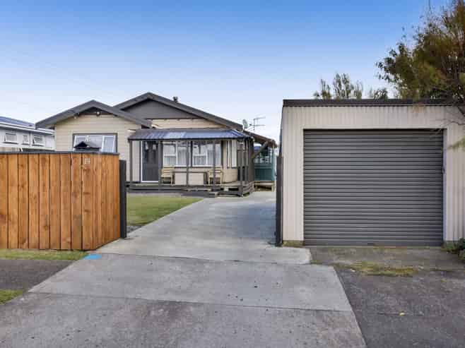 19 Glasgow Street, Hawera