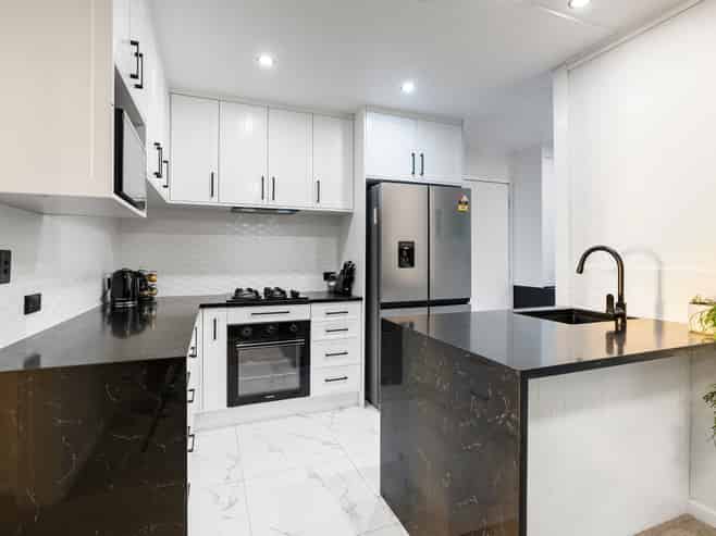 16 Kiwi Road, Devonport