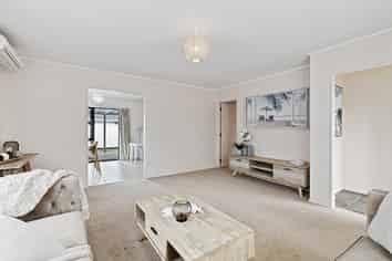 A/15 Edward Avenue, Orewa