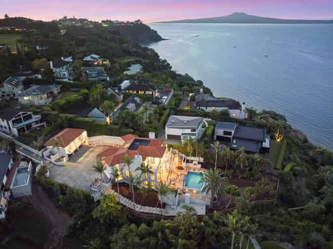 473 Riddell Road, Glendowie