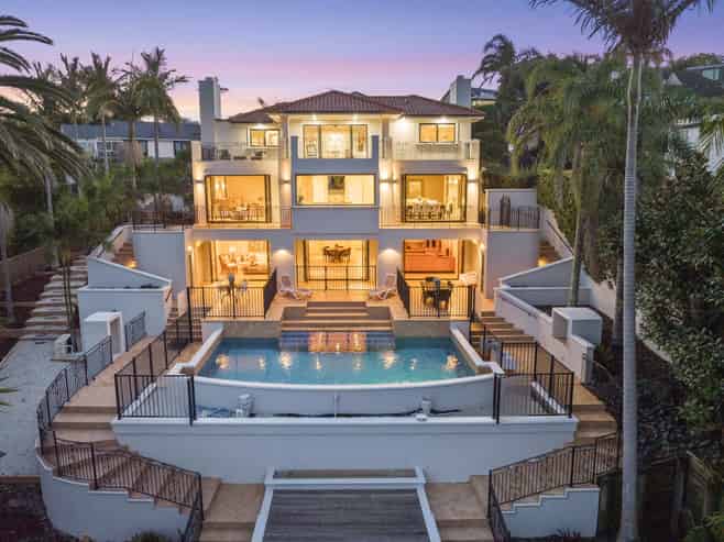 473 Riddell Road, Glendowie