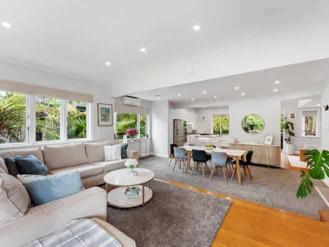 398 Huia Road, Titirangi