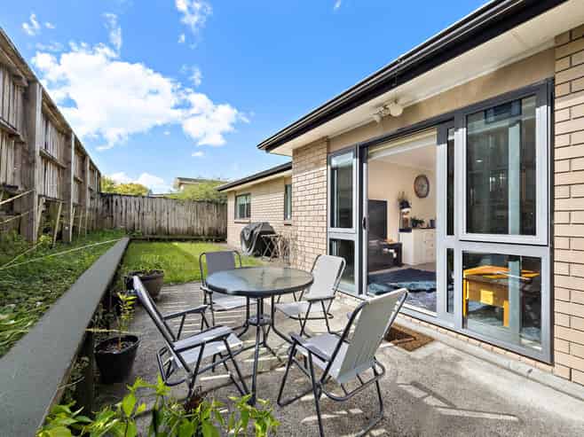 40A Pine Avenue, Henderson