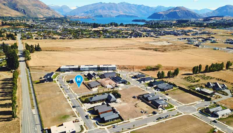 1 Starlight Court, Orchard Park, Wanaka